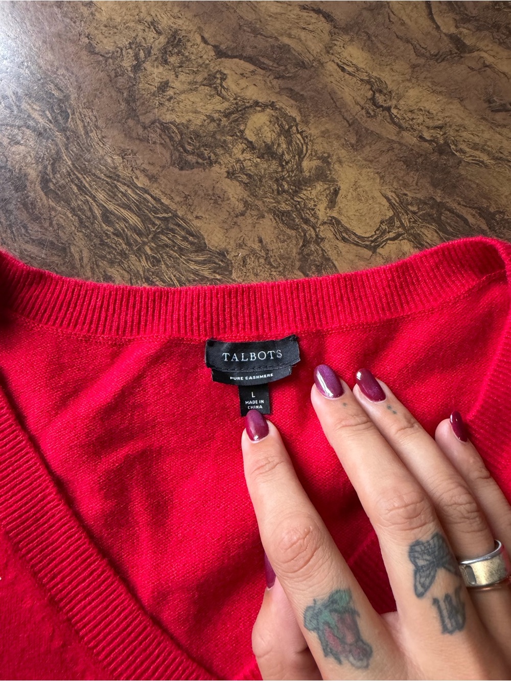 Talbots 100% Cashmere Women's V-Neck Sweater Size Large - Picture 5 of 5